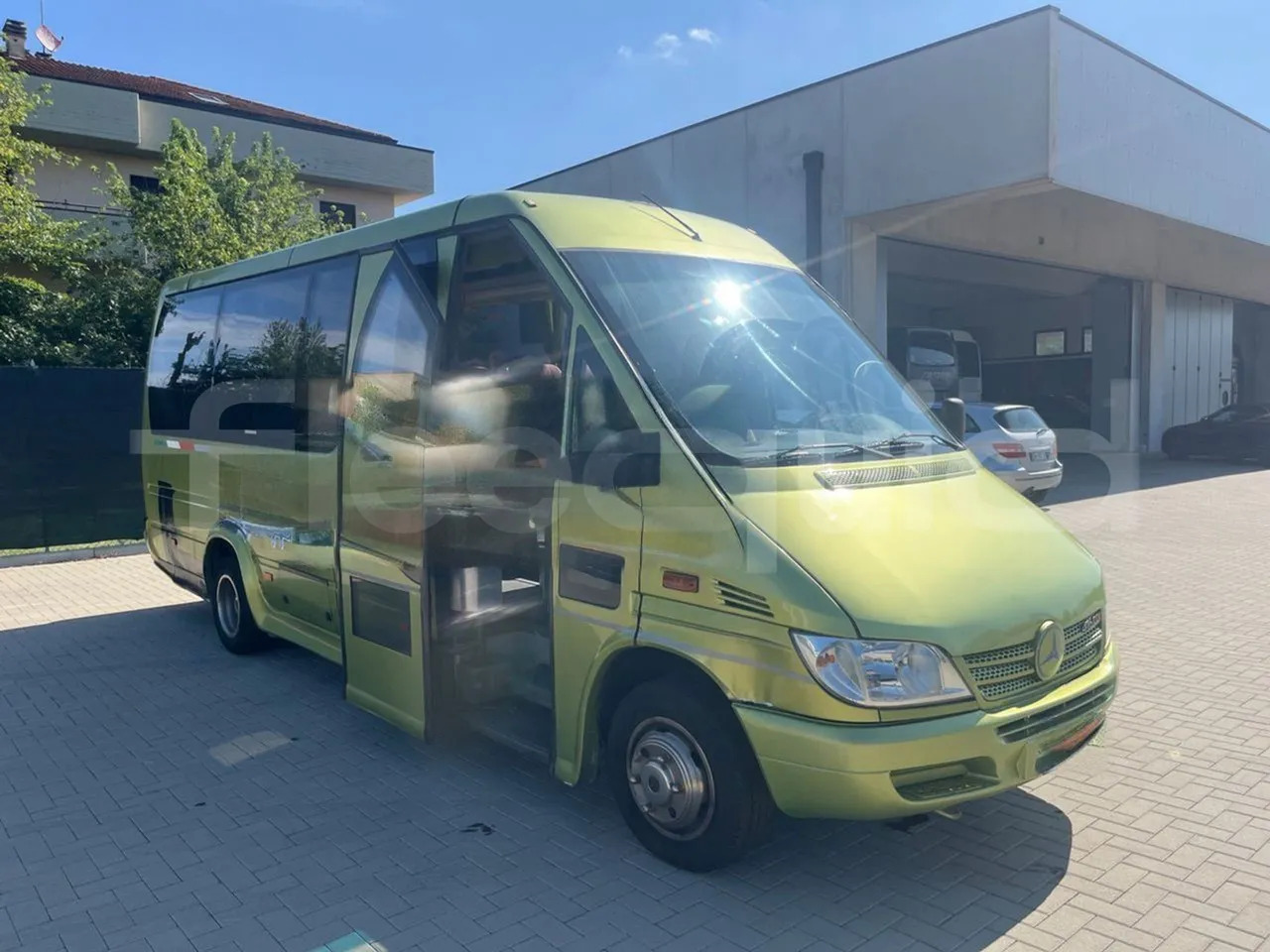 Mercedes-Benz Sprinter - Minibussi, Pikkubussi: kuva Mercedes-Benz Sprinter - Minibussi, Pikkubussi Mercedes-Benz Sprinter - Minibussi, Pikkubussi: kuva Mercedes-Benz Sprinter - Minibussi, Pikkubussi