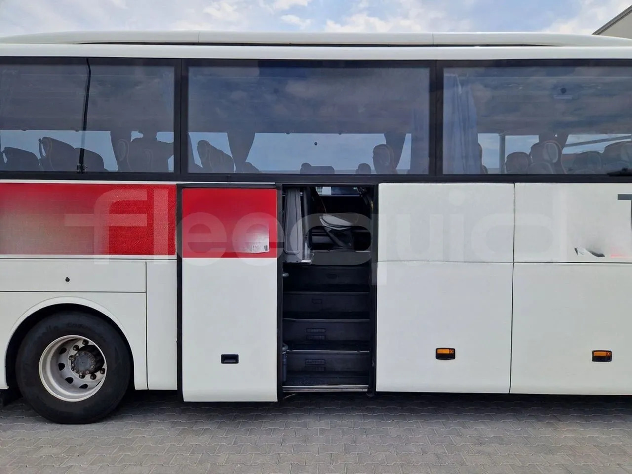 Leasing  Mercedes-Benz Tourismo Mercedes-Benz Tourismo: kuva Leasing  Mercedes-Benz Tourismo Mercedes-Benz Tourismo