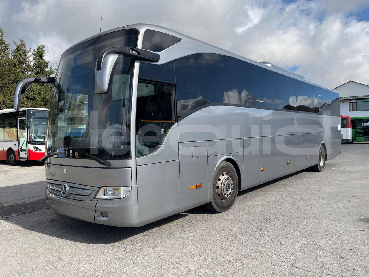 Mercedes-Benz Tourismo - Turistibussi: kuva Mercedes-Benz Tourismo - Turistibussi Mercedes-Benz Tourismo - Turistibussi: kuva Mercedes-Benz Tourismo - Turistibussi