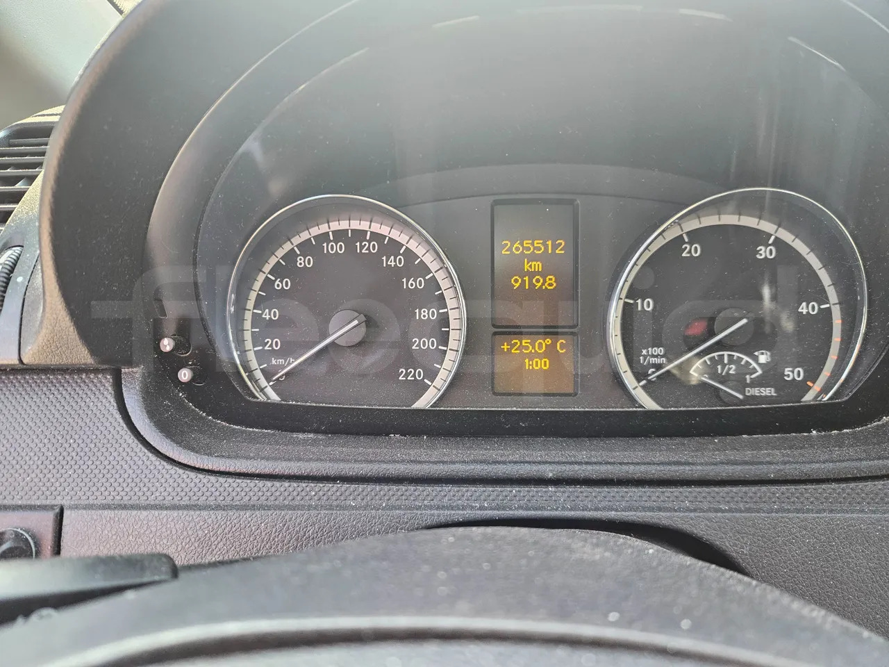 Mercedes-Benz Vito Tourer - Minibussi, Pikkubussi: kuva Mercedes-Benz Vito Tourer - Minibussi, Pikkubussi Mercedes-Benz Vito Tourer - Minibussi, Pikkubussi: kuva Mercedes-Benz Vito Tourer - Minibussi, Pikkubussi