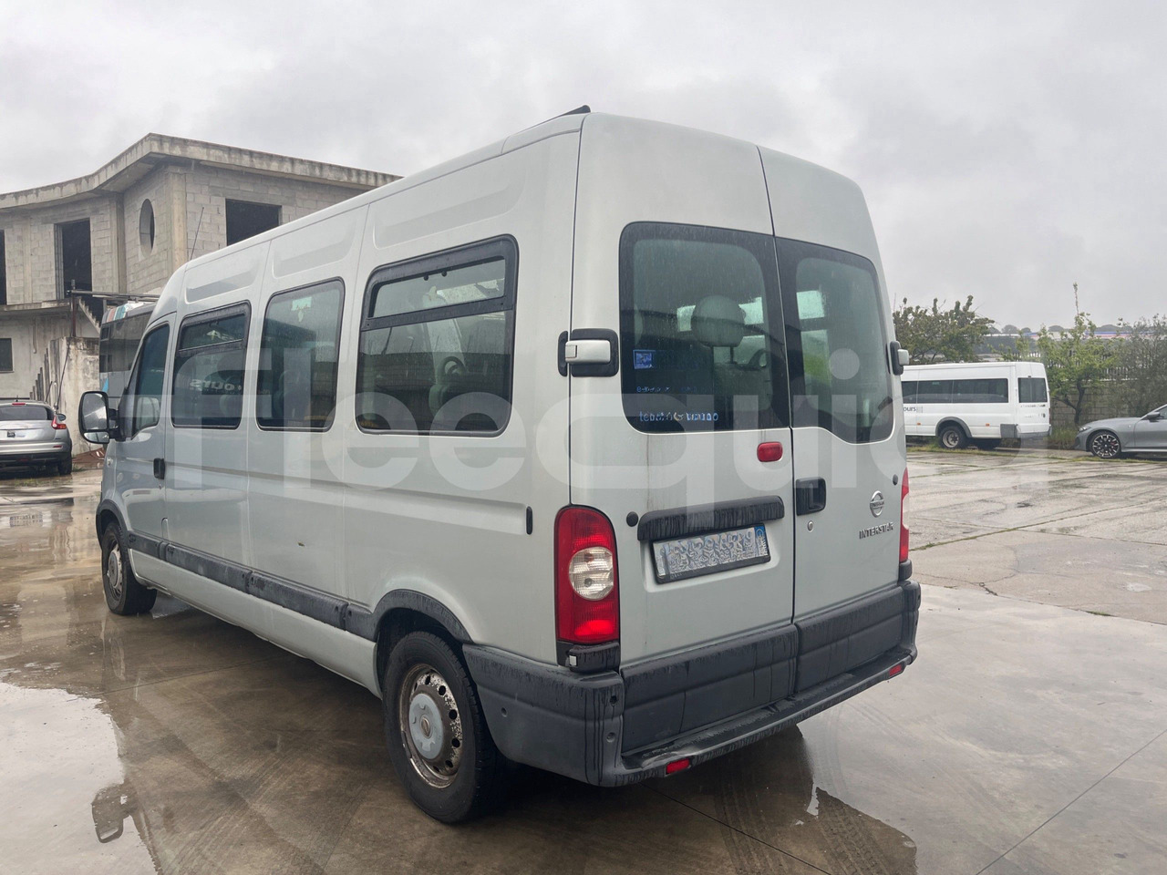 Nissan Interstar - Minibussi, Pikkubussi: kuva Nissan Interstar - Minibussi, Pikkubussi Nissan Interstar - Minibussi, Pikkubussi: kuva Nissan Interstar - Minibussi, Pikkubussi