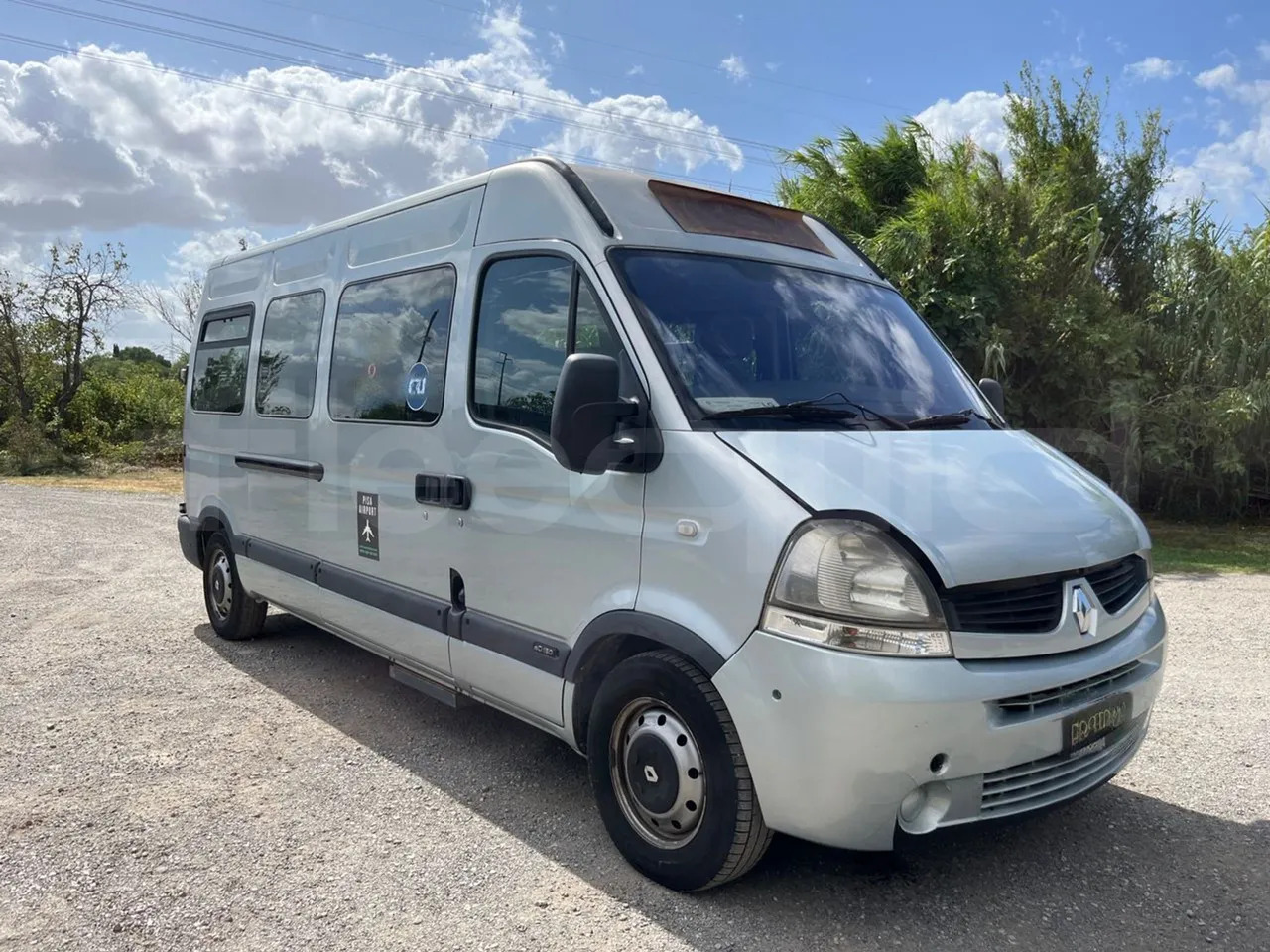 Renault Master - Minibussi, Pikkubussi: kuva Renault Master - Minibussi, Pikkubussi Renault Master - Minibussi, Pikkubussi: kuva Renault Master - Minibussi, Pikkubussi