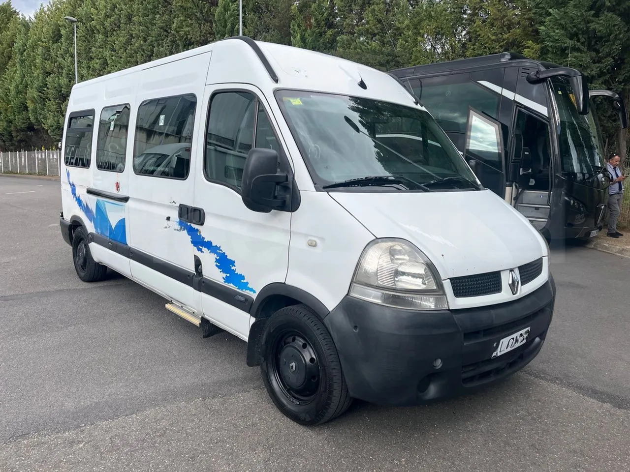 Renault Master - Minibussi, Pikkubussi: kuva Renault Master - Minibussi, Pikkubussi Renault Master - Minibussi, Pikkubussi: kuva Renault Master - Minibussi, Pikkubussi