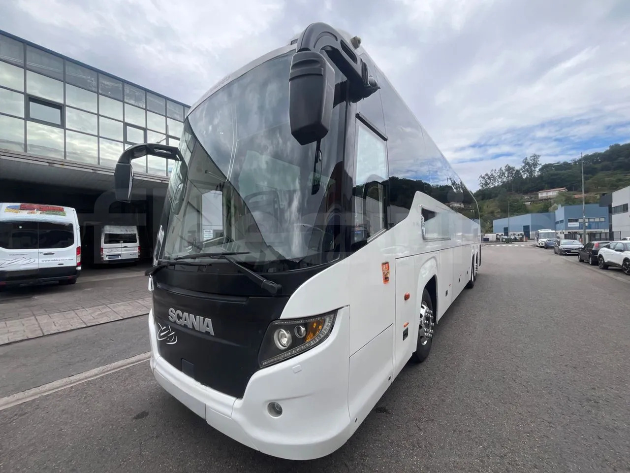 Scania Touring HD - Turistibussi: kuva Scania Touring HD - Turistibussi Scania Touring HD - Turistibussi: kuva Scania Touring HD - Turistibussi