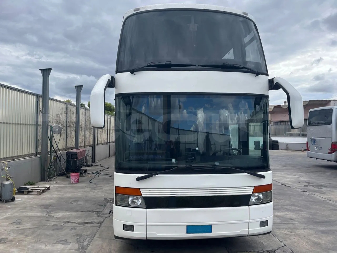 Setra S328 - Kaksikerroksinen linja: kuva Setra S328 - Kaksikerroksinen linja Setra S328 - Kaksikerroksinen linja: kuva Setra S328 - Kaksikerroksinen linja