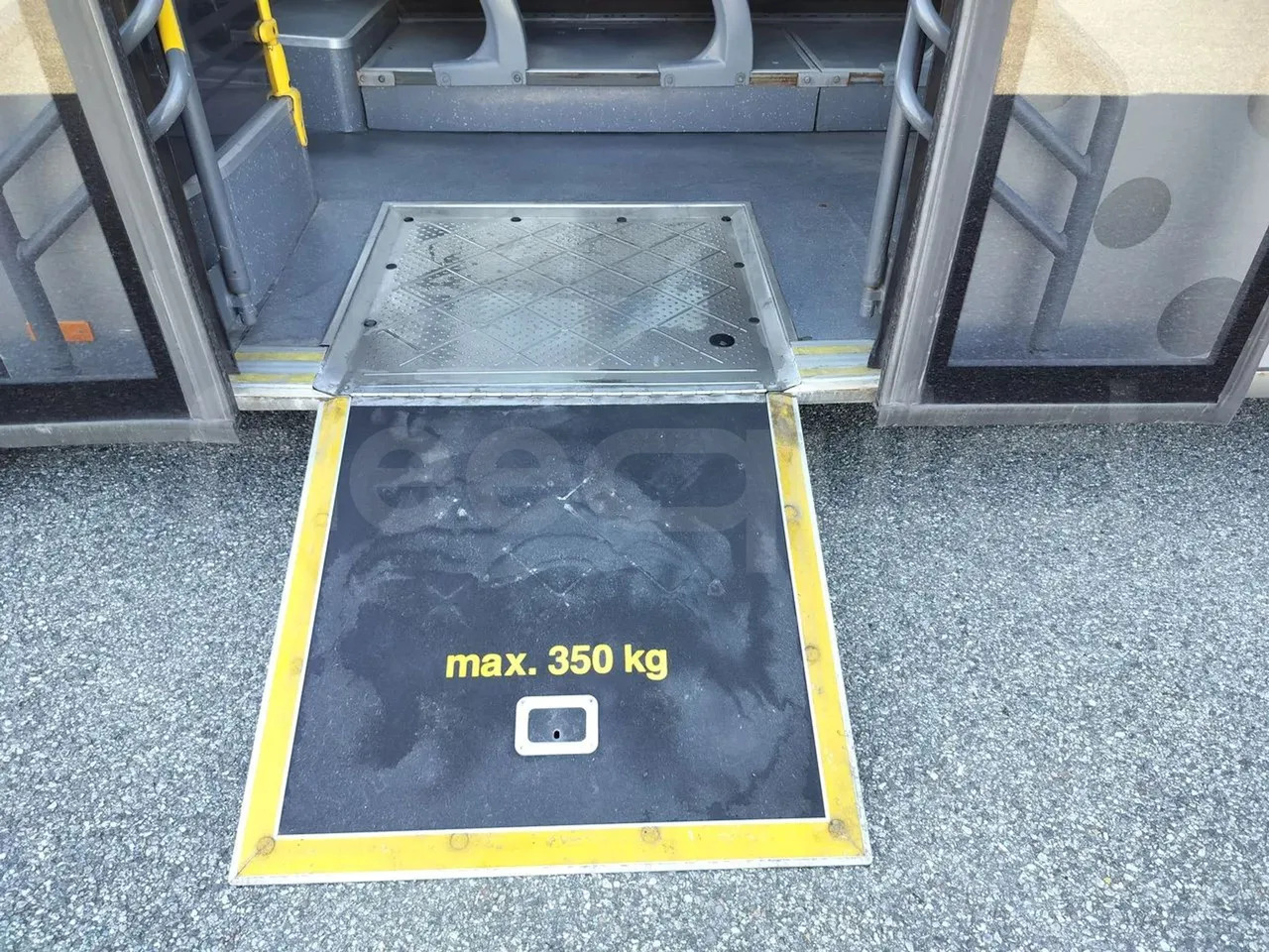 Esikaupunkien linja Setra S415: kuva Esikaupunkien linja Setra S415