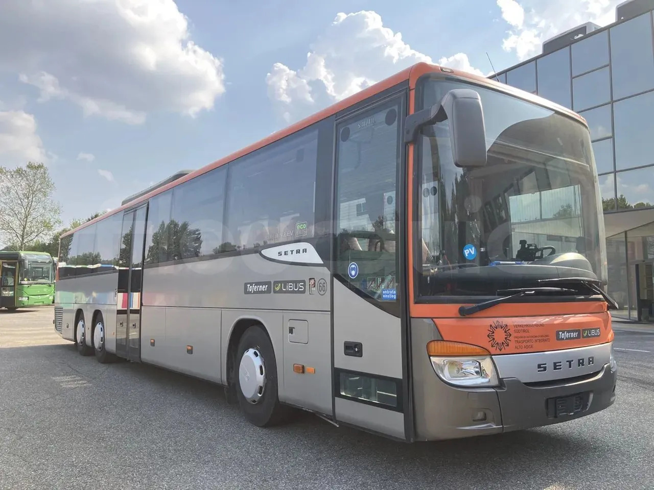 Setra S417 - Esikaupunkien linja: kuva Setra S417 - Esikaupunkien linja Setra S417 - Esikaupunkien linja: kuva Setra S417 - Esikaupunkien linja