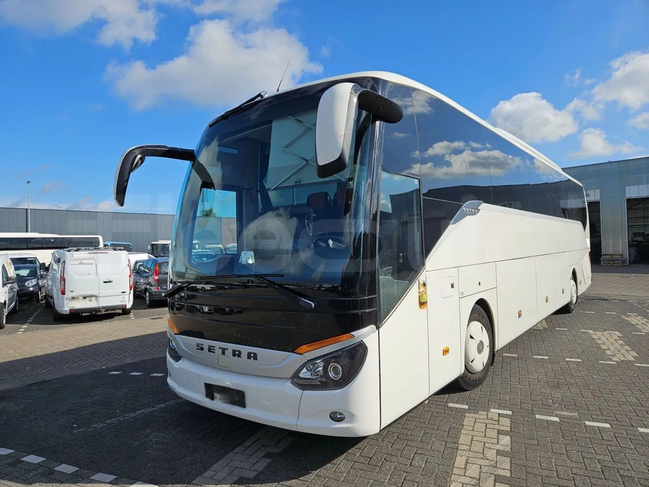 Setra S516 - Turistibussi: kuva  Setra S516 - Turistibussi Setra S516 - Turistibussi: kuva  Setra S516 - Turistibussi