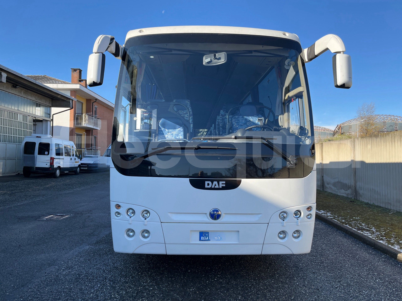 Temsa Safari HD - Turistibussi: kuva Temsa Safari HD - Turistibussi Temsa Safari HD - Turistibussi: kuva Temsa Safari HD - Turistibussi