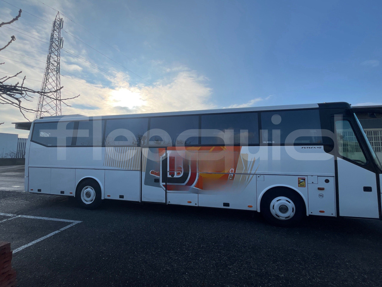 Turistibussi Vdl Bova Futura: kuva Turistibussi Vdl Bova Futura