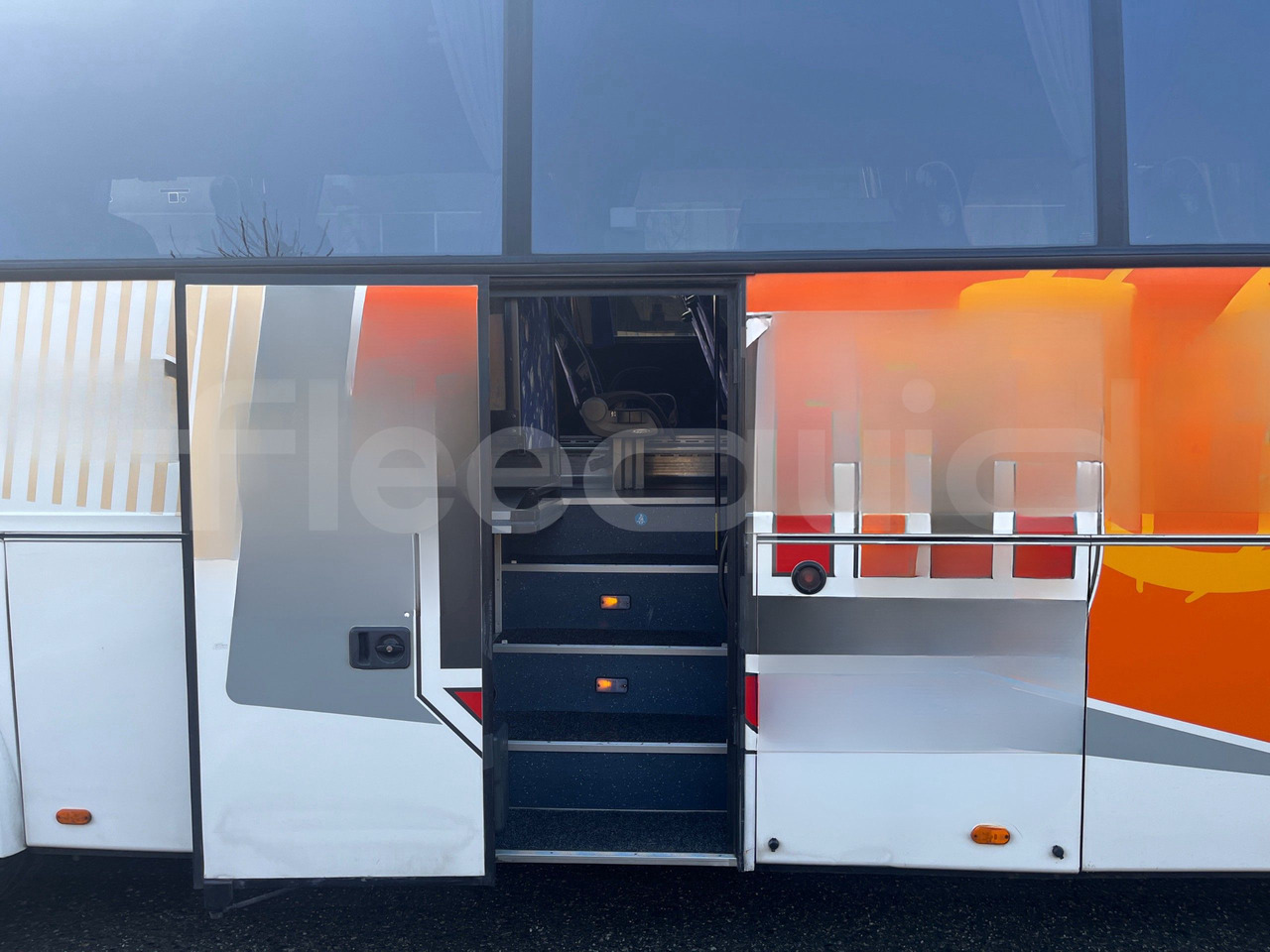 Turistibussi Vdl Bova Futura: kuva Turistibussi Vdl Bova Futura