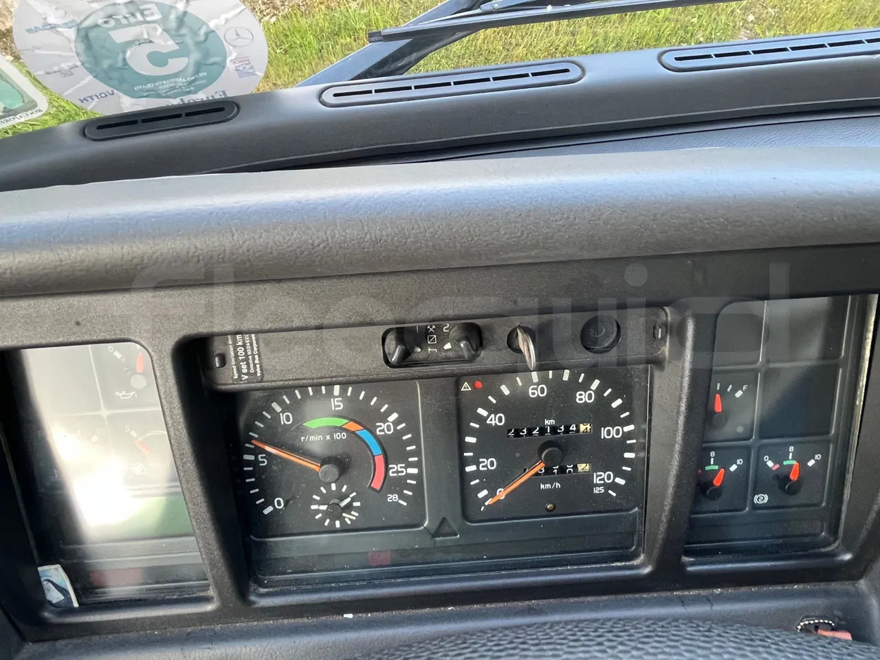 Volvo Barbi Genesis - Turistibussi: kuva  Volvo Barbi Genesis - Turistibussi Volvo Barbi Genesis - Turistibussi: kuva  Volvo Barbi Genesis - Turistibussi