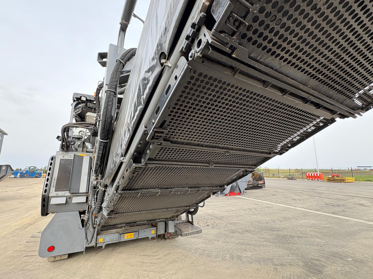 VÖGELE MT 3000-3i OFFSET - Asfalttilevittimet: kuva VÖGELE MT 3000-3i OFFSET - Asfalttilevittimet VÖGELE MT 3000-3i OFFSET - Asfalttilevittimet: kuva VÖGELE MT 3000-3i OFFSET - Asfalttilevittimet