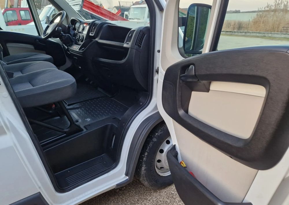 Citroën Jumper 130KM - Jatko-ohjaamo kevyt kuorma-auto: kuva Citroën Jumper 130KM - Jatko-ohjaamo kevyt kuorma-auto Citroën Jumper 130KM - Jatko-ohjaamo kevyt kuorma-auto: kuva Citroën Jumper 130KM - Jatko-ohjaamo kevyt kuorma-auto