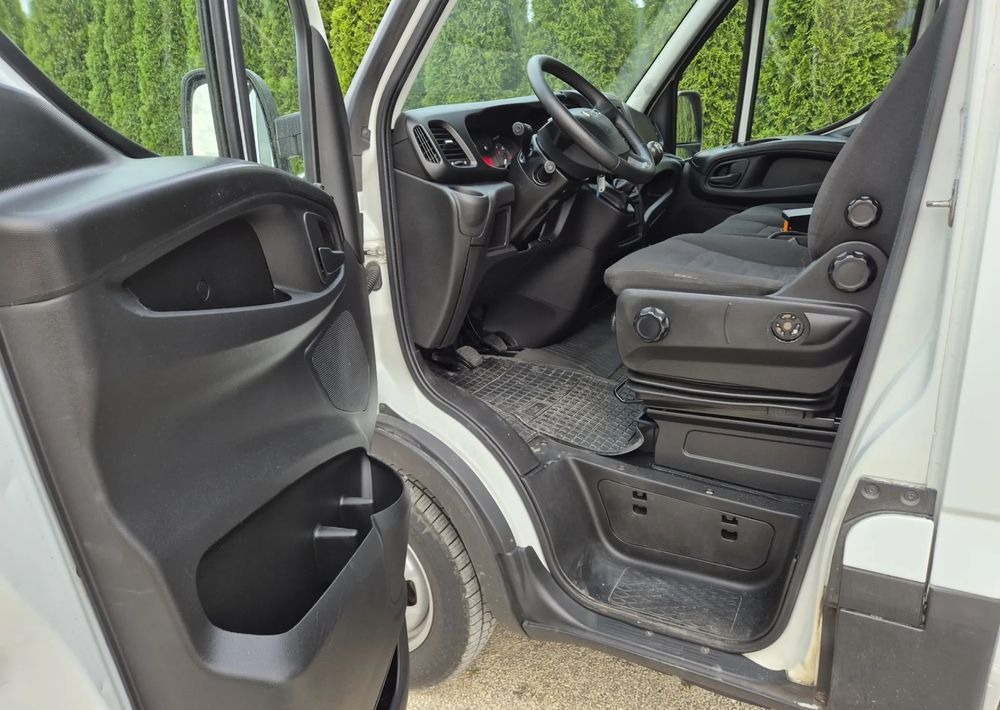 Iveco 35c14 140KM - Kippilava-auto: kuva Iveco 35c14 140KM - Kippilava-auto Iveco 35c14 140KM - Kippilava-auto: kuva Iveco 35c14 140KM - Kippilava-auto