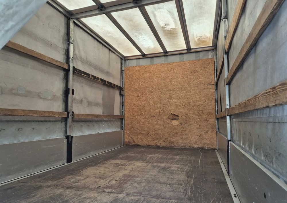 Iveco 35s14 140KM - Pressukapelli tavara-auto: kuva Iveco 35s14 140KM - Pressukapelli tavara-auto Iveco 35s14 140KM - Pressukapelli tavara-auto: kuva Iveco 35s14 140KM - Pressukapelli tavara-auto