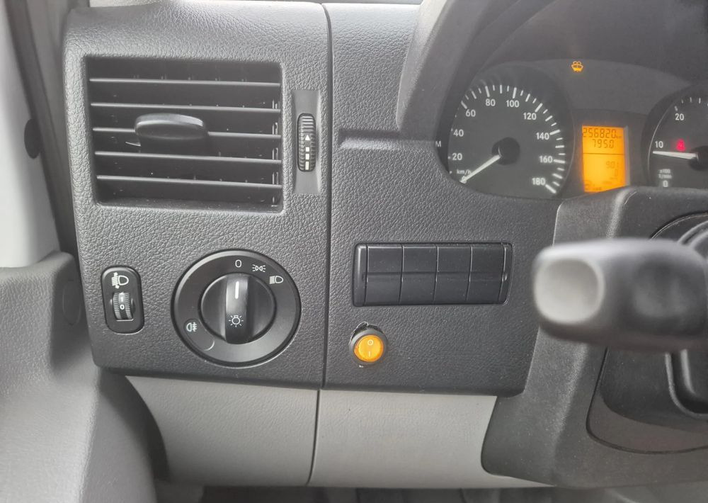 Leasing  Mercedes-Benz Sprinter 316CDI 160KM Dubel kabina Mercedes-Benz Sprinter 316CDI 160KM Dubel kabina: kuva Leasing  Mercedes-Benz Sprinter 316CDI 160KM Dubel kabina Mercedes-Benz Sprinter 316CDI 160KM Dubel kabina