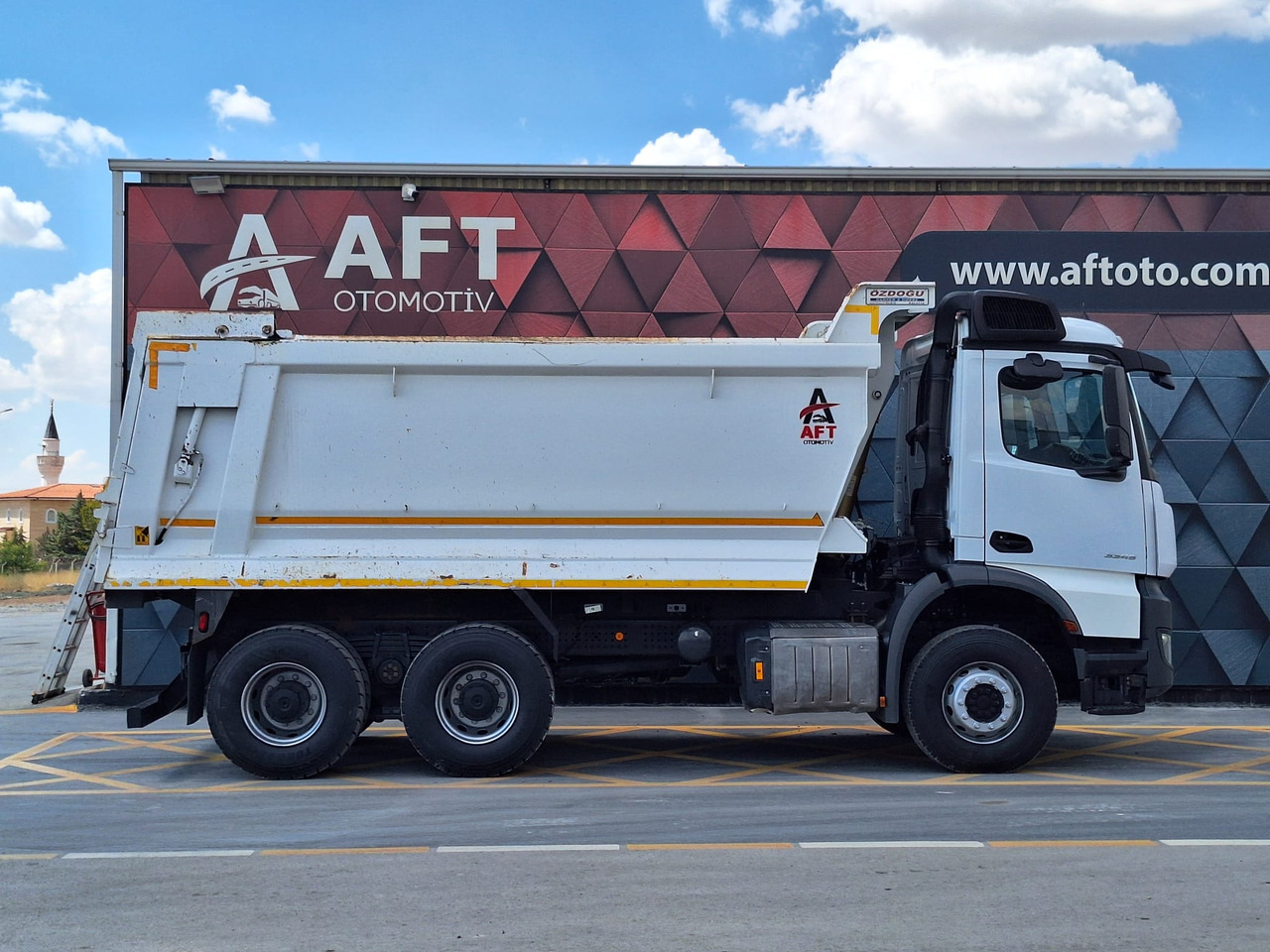 MERCEDES-BENZ AROCS 3345 - Kippiauto kuorma-auto: kuva MERCEDES-BENZ AROCS 3345 - Kippiauto kuorma-auto MERCEDES-BENZ AROCS 3345 - Kippiauto kuorma-auto: kuva MERCEDES-BENZ AROCS 3345 - Kippiauto kuorma-auto