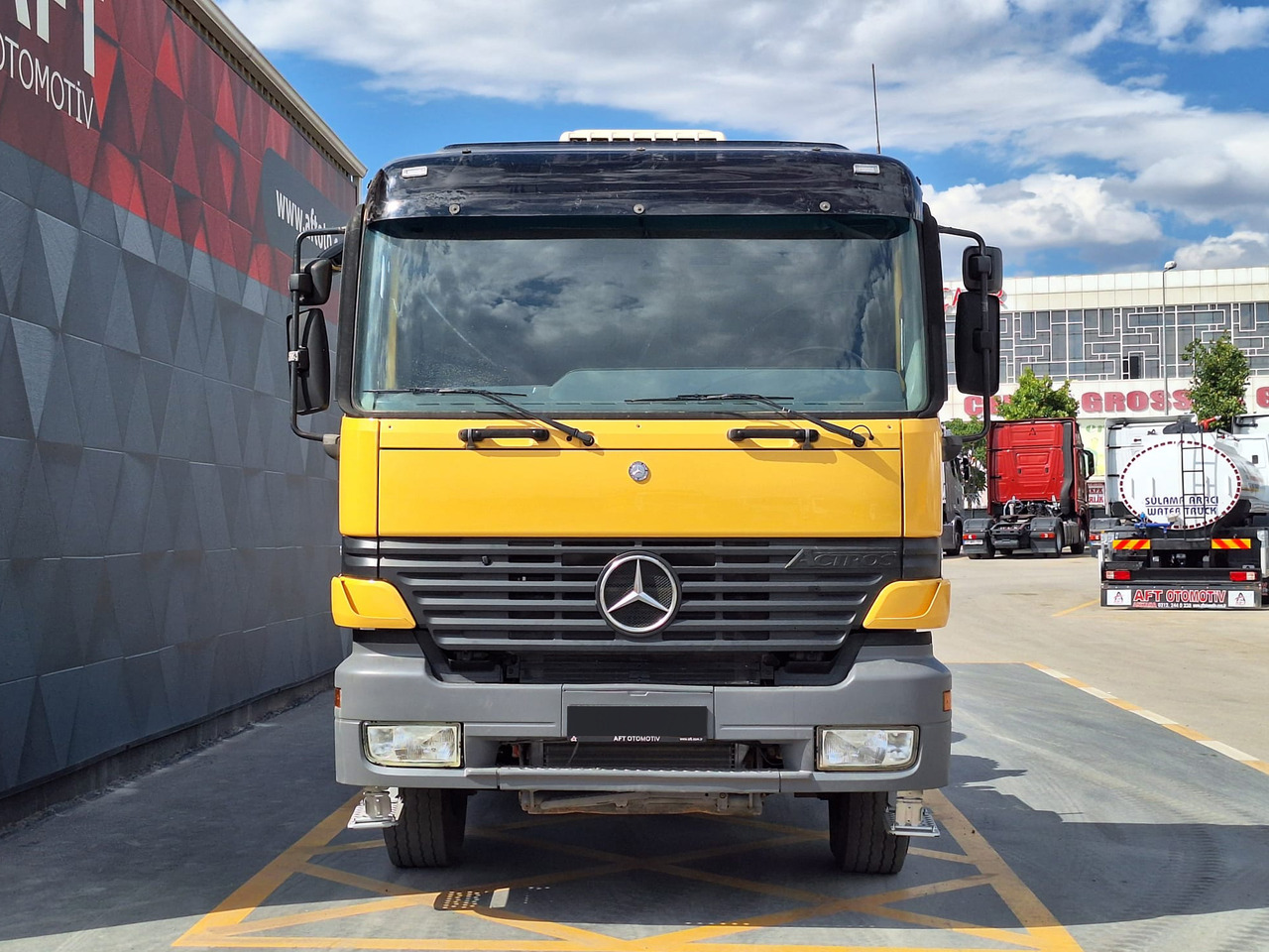 MERCEDES-BENZ ACTROS 3348 - Vetopöytäauto: kuva MERCEDES-BENZ ACTROS 3348 - Vetopöytäauto MERCEDES-BENZ ACTROS 3348 - Vetopöytäauto: kuva MERCEDES-BENZ ACTROS 3348 - Vetopöytäauto