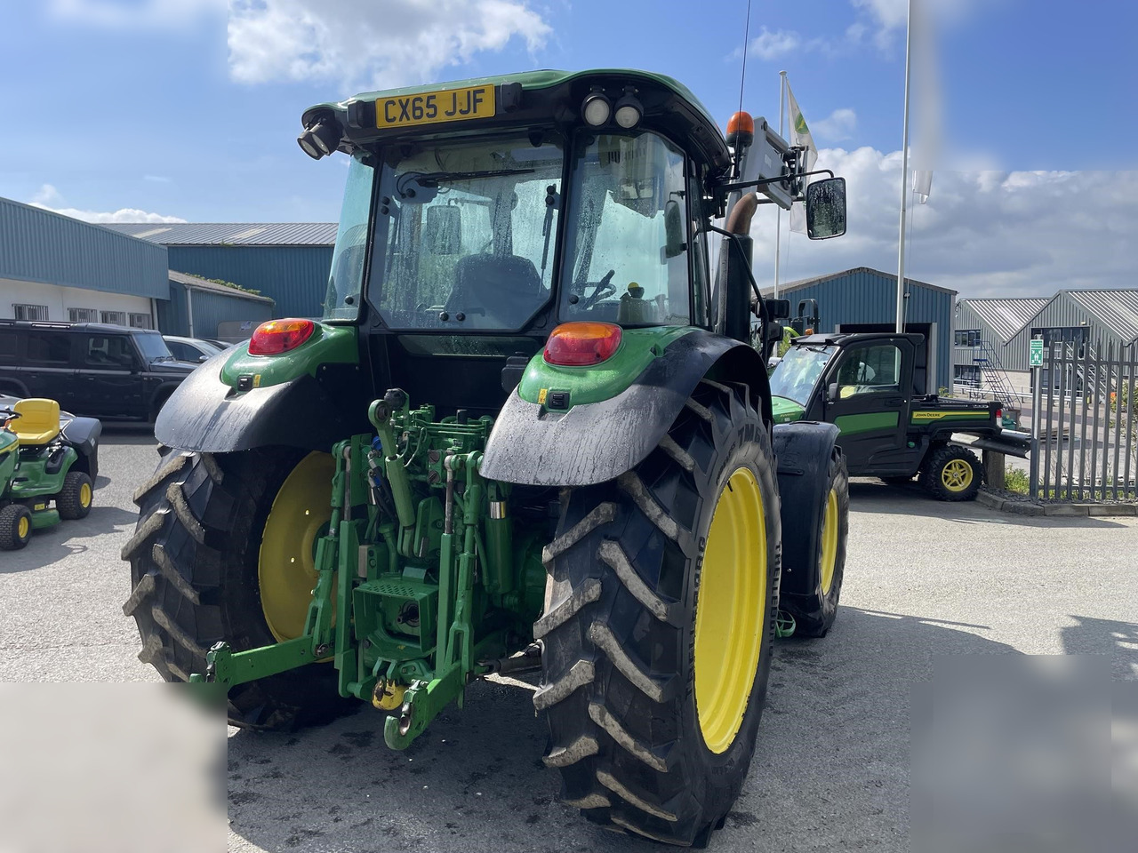 2015 JOHN DEERE 6110RC - Traktori: kuva 2015 JOHN DEERE 6110RC - Traktori 2015 JOHN DEERE 6110RC - Traktori: kuva 2015 JOHN DEERE 6110RC - Traktori