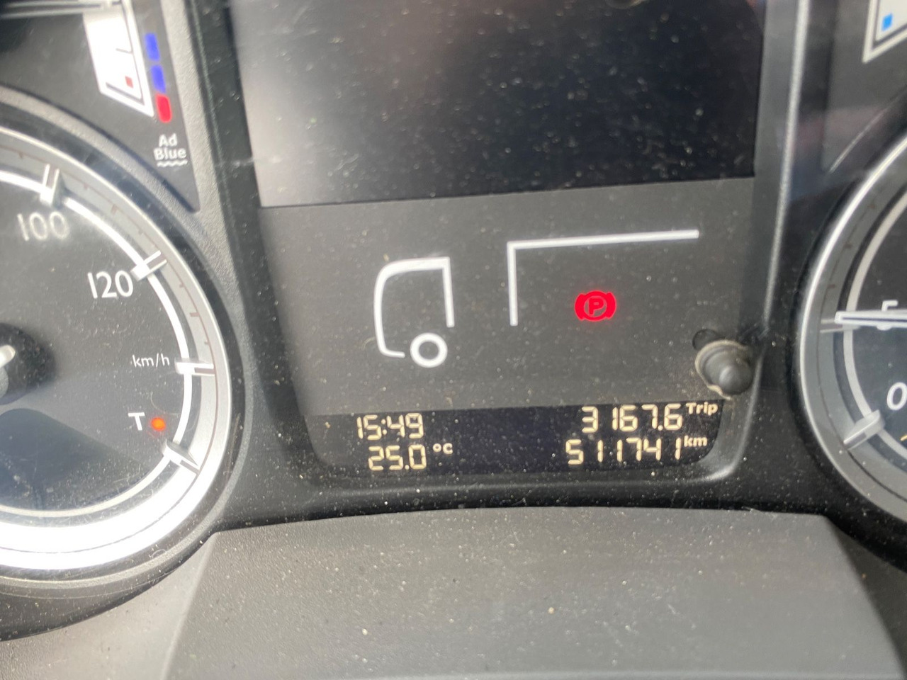 Vetopöytäauto DAF XF 510 SC mit Kipphydr.: kuva Vetopöytäauto DAF XF 510 SC mit Kipphydr.