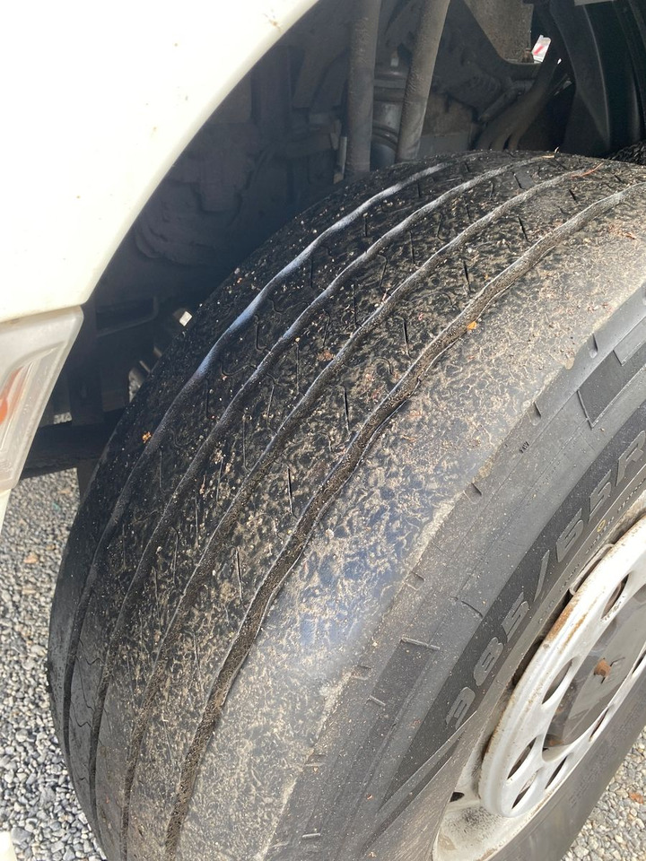 Vetopöytäauto DAF XF 510 SC mit Kipphydr.: kuva Vetopöytäauto DAF XF 510 SC mit Kipphydr.