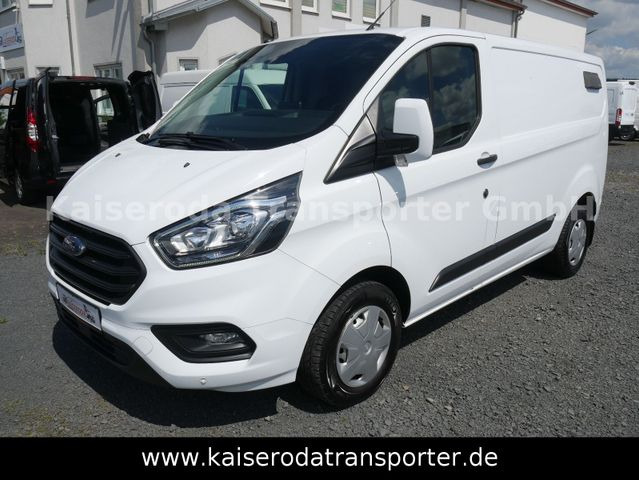 Ford Transit Custom 280 L1H1 VA Werkstatt Klima Navi - Pakettiauto: kuva Ford Transit Custom 280 L1H1 VA Werkstatt Klima Navi - Pakettiauto Ford Transit Custom 280 L1H1 VA Werkstatt Klima Navi - Pakettiauto: kuva Ford Transit Custom 280 L1H1 VA Werkstatt Klima Navi - Pakettiauto