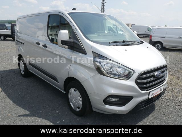 Ford Transit Custom 300 L1H1 VA Werkstatt Klima Navi - Pakettiauto: kuva Ford Transit Custom 300 L1H1 VA Werkstatt Klima Navi - Pakettiauto Ford Transit Custom 300 L1H1 VA Werkstatt Klima Navi - Pakettiauto: kuva Ford Transit Custom 300 L1H1 VA Werkstatt Klima Navi - Pakettiauto