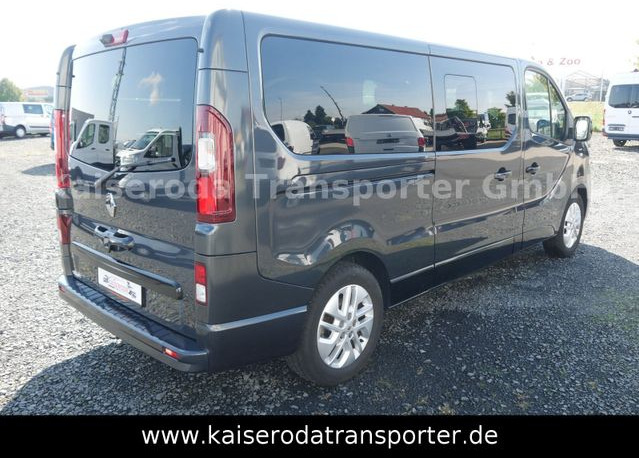 Renault Trafic L2H1 VA Grand SpaceClass Klima Drehsitze - Pikkubussi: kuva Renault Trafic L2H1 VA Grand SpaceClass Klima Drehsitze - Pikkubussi Renault Trafic L2H1 VA Grand SpaceClass Klima Drehsitze - Pikkubussi: kuva Renault Trafic L2H1 VA Grand SpaceClass Klima Drehsitze - Pikkubussi