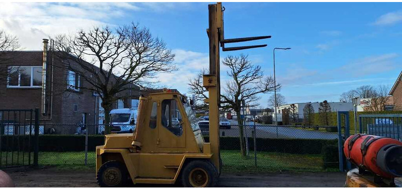 Caterpillar 7 ton - Dieseltrukki: kuva Caterpillar 7 ton - Dieseltrukki Caterpillar 7 ton - Dieseltrukki: kuva Caterpillar 7 ton - Dieseltrukki