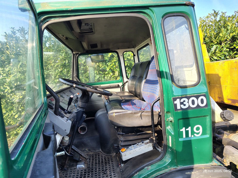 Konttialus/ Vaihtokuormatilat kuorma-auto DAF 1300: kuva Konttialus/ Vaihtokuormatilat kuorma-auto DAF 1300 Konttialus/ Vaihtokuormatilat kuorma-auto DAF 1300: kuva Konttialus/ Vaihtokuormatilat kuorma-auto DAF 1300