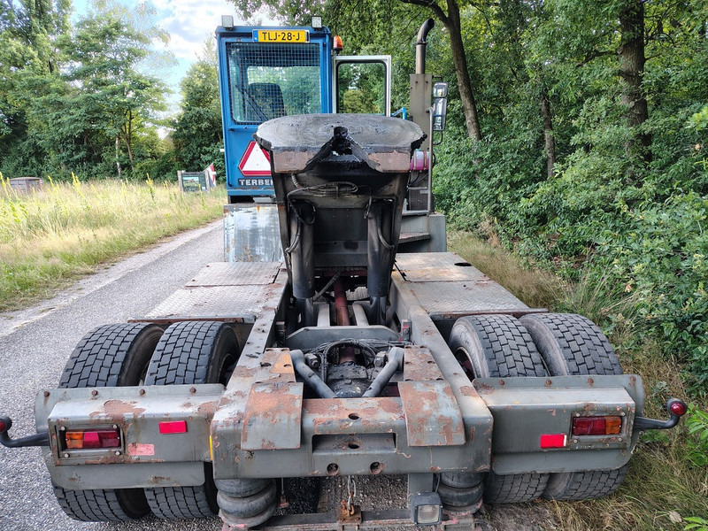 Terberg Yt180 - Terminaalitraktori: kuva Terberg Yt180 - Terminaalitraktori Terberg Yt180 - Terminaalitraktori: kuva Terberg Yt180 - Terminaalitraktori