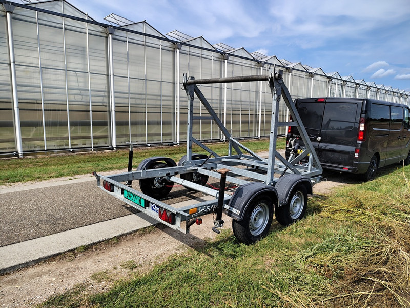 Blyss 3000 - Kaapelivaunu: kuva blyss 3000 - Kaapelivaunu Blyss 3000 - Kaapelivaunu: kuva blyss 3000 - Kaapelivaunu