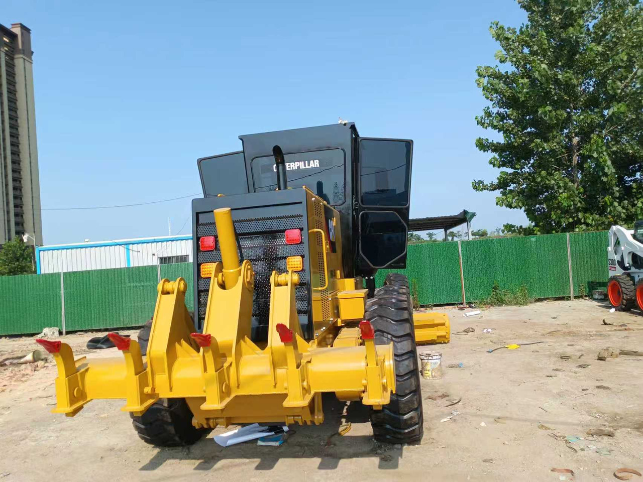 CATERPILLAR 140K used motor grader low price - Tiehöylä: kuva CATERPILLAR 140K used motor grader low price - Tiehöylä CATERPILLAR 140K used motor grader low price - Tiehöylä: kuva CATERPILLAR 140K used motor grader low price - Tiehöylä