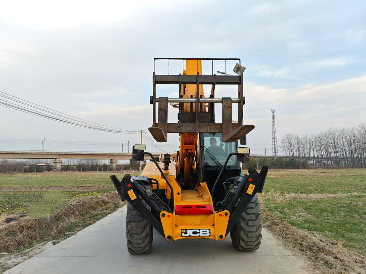 JCB 540 Telescopic handler - Kurottaja: kuva JCB 540 Telescopic handler - Kurottaja JCB 540 Telescopic handler - Kurottaja: kuva JCB 540 Telescopic handler - Kurottaja