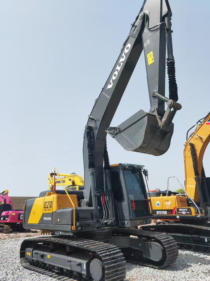 VOLVO EC210 used excavator - Telakaivukone: kuva VOLVO EC210 used excavator - Telakaivukone VOLVO EC210 used excavator - Telakaivukone: kuva VOLVO EC210 used excavator - Telakaivukone