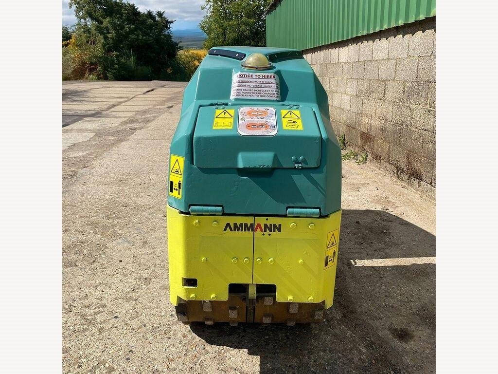 Ammann ARR 1575 - Tiejyrä: kuva Ammann ARR 1575 - Tiejyrä Ammann ARR 1575 - Tiejyrä: kuva Ammann ARR 1575 - Tiejyrä
