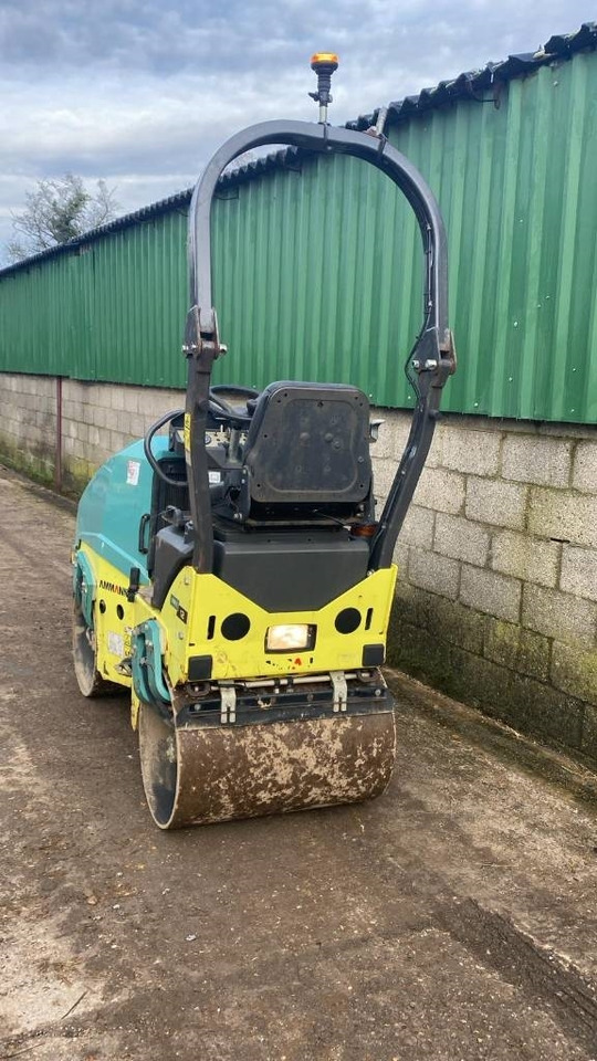 Ammann ARX 12 - Tiejyrä: kuva Ammann ARX 12 - Tiejyrä Ammann ARX 12 - Tiejyrä: kuva Ammann ARX 12 - Tiejyrä