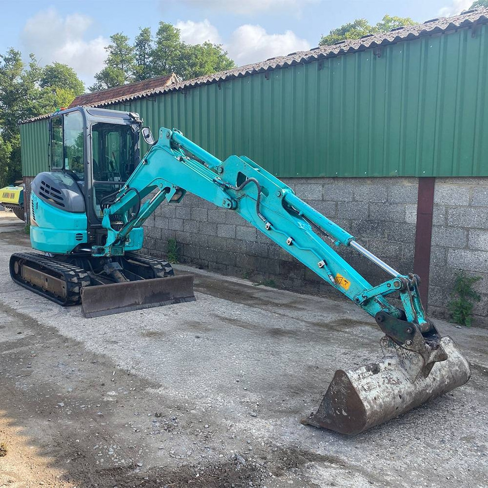 Kobelco SK 30 SR - 6E - Minikuormaaja: kuva Kobelco SK 30 SR - 6E - Minikuormaaja Kobelco SK 30 SR - 6E - Minikuormaaja: kuva Kobelco SK 30 SR - 6E - Minikuormaaja