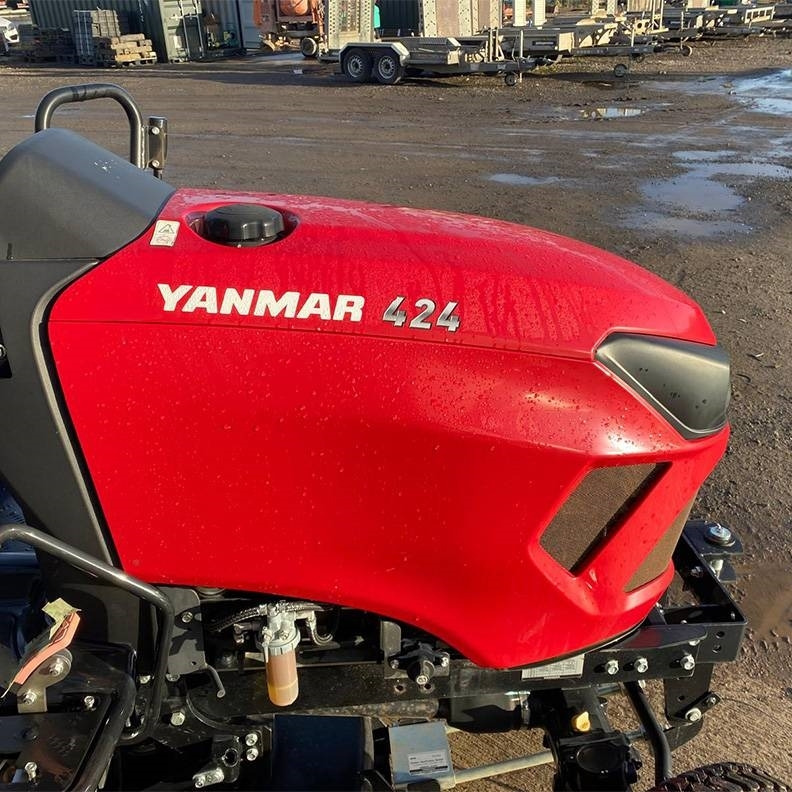 Yanmar SA 424 - Traktori: kuva Yanmar SA 424 - Traktori Yanmar SA 424 - Traktori: kuva Yanmar SA 424 - Traktori
