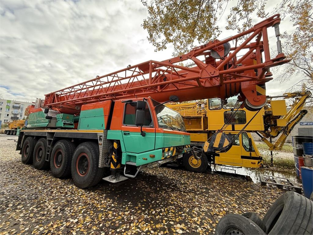 Tadano ATF 70 G4 - Kaikki maastonosturi: kuva Tadano ATF 70 G4 - Kaikki maastonosturi Tadano ATF 70 G4 - Kaikki maastonosturi: kuva Tadano ATF 70 G4 - Kaikki maastonosturi