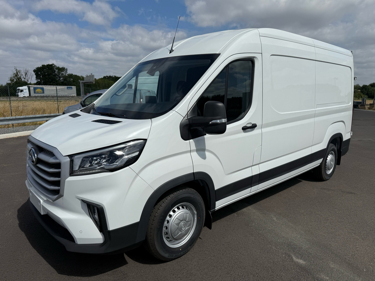 MAXUS DELIVER9 150CH Diesel - Pakettiauto: kuva MAXUS DELIVER9 150CH Diesel - Pakettiauto MAXUS DELIVER9 150CH Diesel - Pakettiauto: kuva MAXUS DELIVER9 150CH Diesel - Pakettiauto