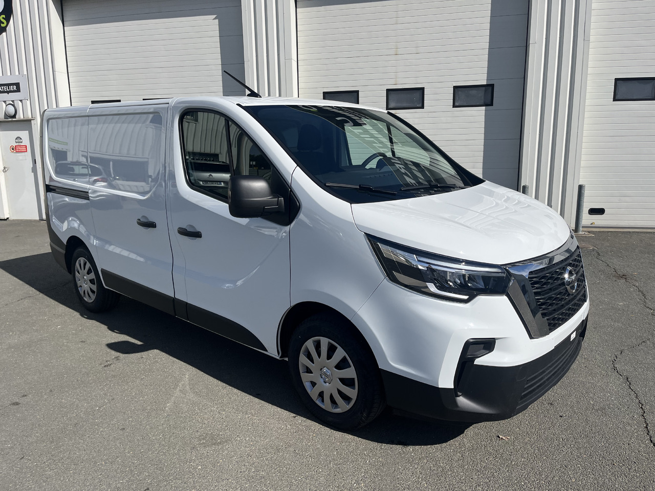 NISSAN Primastar NV300 2.0DCI130 Acenta L1H1 - Pakettiauto: kuva NISSAN Primastar NV300 2.0DCI130 Acenta L1H1 - Pakettiauto NISSAN Primastar NV300 2.0DCI130 Acenta L1H1 - Pakettiauto: kuva NISSAN Primastar NV300 2.0DCI130 Acenta L1H1 - Pakettiauto