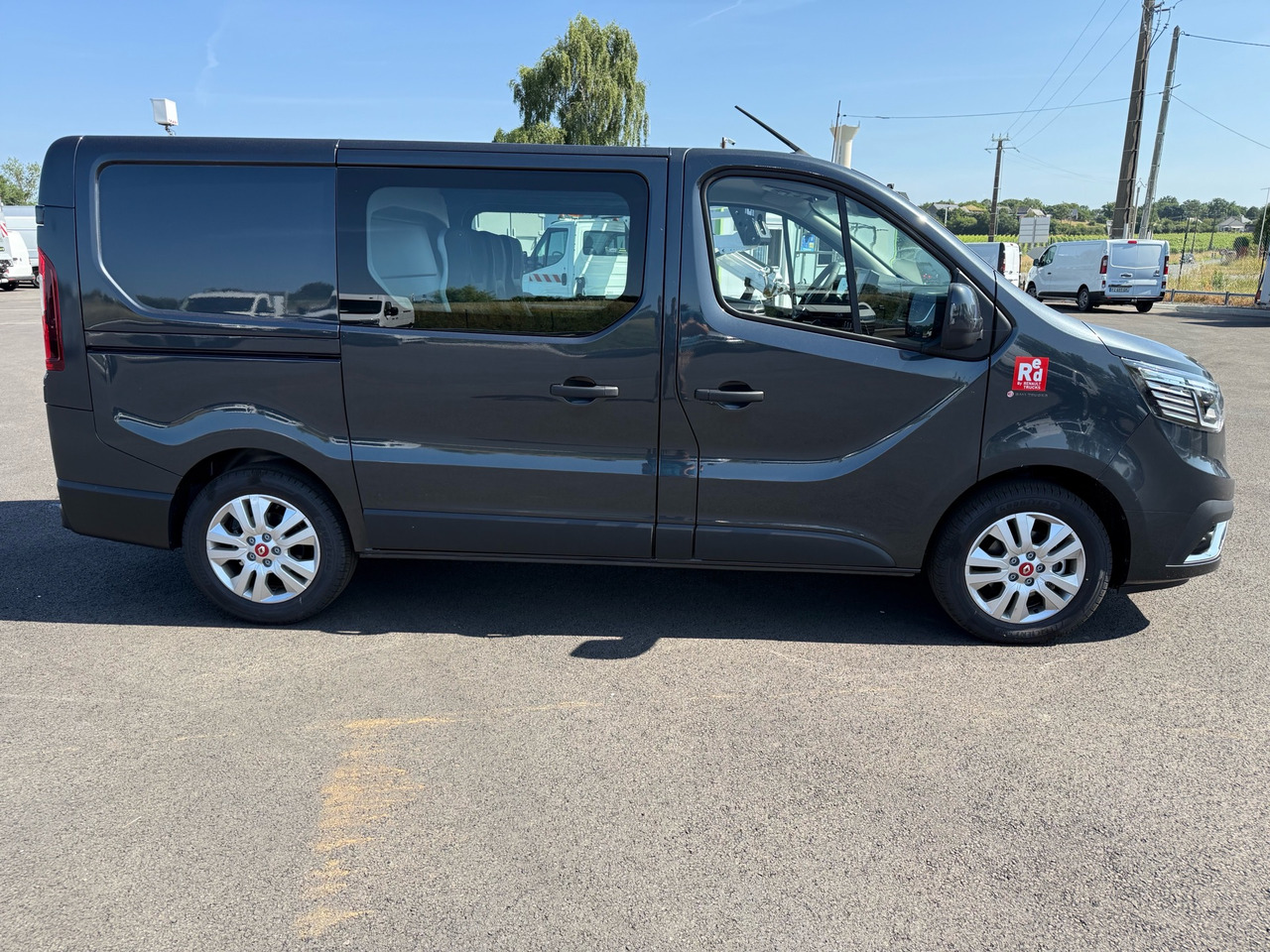 RENAULT Trafic - Pakettiauto: kuva RENAULT Trafic - Pakettiauto RENAULT Trafic - Pakettiauto: kuva RENAULT Trafic - Pakettiauto