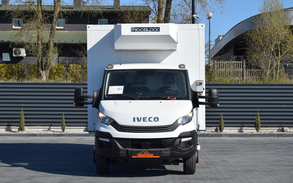 Iveco DAILY 70C18 / 3.0 - 180 KM / AUTOMAT HI-MATIC / 3 OSOBY / CHŁODNIA - MROŹNIA 4,55 M / AGREGAD FRIGOBLOCK / WINDA SORENSEN / KLIMA / TEMPOMAT / KAMERA COFANIA / REGULOWANE ZAWIESZENIE / SERWISOWA - Refrigeraattori kuorma-auto: kuva Iveco DAILY 70C18 / 3.0 - 180 KM / AUTOMAT HI-MATIC / 3 OSOBY / CHŁODNIA - MROŹNIA 4,55 M / AGREGAD FRIGOBLOCK / WINDA SORENSEN / KLIMA / TEMPOMAT / KAMERA COFANIA / REGULOWANE ZAWIESZENIE / SERWISOWA - Refrigeraattori kuorma-auto Iveco DAILY 70C18 / 3.0 - 180 KM / AUTOMAT HI-MATIC / 3 OSOBY / CHŁODNIA - MROŹNIA 4,55 M / AGREGAD FRIGOBLOCK / WINDA SORENSEN / KLIMA / TEMPOMAT / KAMERA COFANIA / REGULOWANE ZAWIESZENIE / SERWISOWA - Refrigeraattori kuorma-auto: kuva Iveco DAILY 70C18 / 3.0 - 180 KM / AUTOMAT HI-MATIC / 3 OSOBY / CHŁODNIA - MROŹNIA 4,55 M / AGREGAD FRIGOBLOCK / WINDA SORENSEN / KLIMA / TEMPOMAT / KAMERA COFANIA / REGULOWANE ZAWIESZENIE / SERWISOWA - Refrigeraattori kuorma-auto