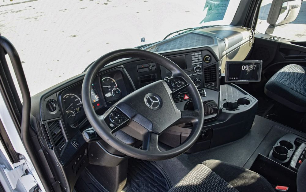 Lava-kuorma-auto, Nosturiauto Mercedes-Benz AROCS 2636 / 6x4 / HIAB X-HIPRO 192 E-3 / WYSUW x3 / ROTATOR / STEROWANIE RADIOWE / UDT / PODPORY HYDRAULICZNE / AUTOMAT / KAMERA COFANIA / NISKI PRZEBIEG / SPROWADZONY: kuva Lava-kuorma-auto, Nosturiauto Mercedes-Benz AROCS 2636 / 6x4 / HIAB X-HIPRO 192 E-3 / WYSUW x3 / ROTATOR / STEROWANIE RADIOWE / UDT / PODPORY HYDRAULICZNE / AUTOMAT / KAMERA COFANIA / NISKI PRZEBIEG / SPROWADZONY