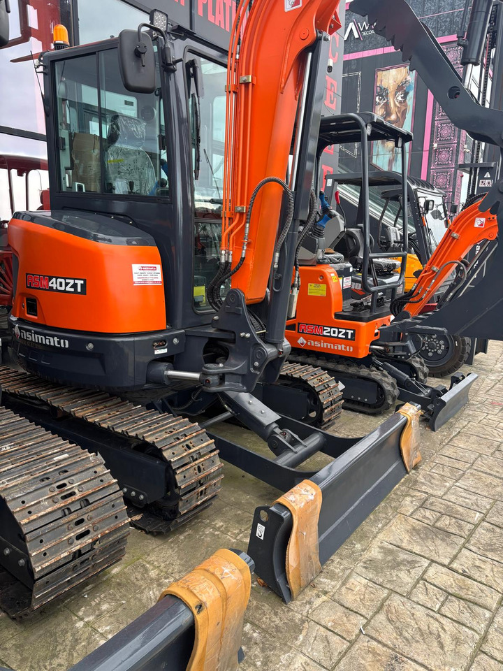 Forklift - Vastapainotrukki: kuva Forklift - Vastapainotrukki Forklift - Vastapainotrukki: kuva Forklift - Vastapainotrukki