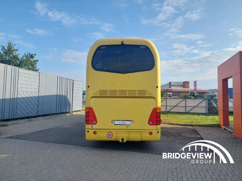 Turistibussi Neoplan Starliner N516: kuva Turistibussi Neoplan Starliner N516