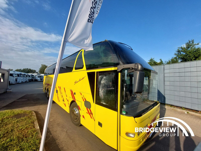 Neoplan Starliner N516 - Turistibussi: kuva Neoplan Starliner N516 - Turistibussi Neoplan Starliner N516 - Turistibussi: kuva Neoplan Starliner N516 - Turistibussi