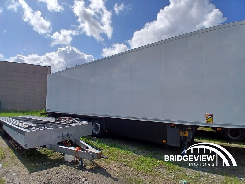 Schmitz Cargobull SCB*S3B - Refrigeraattori puoliperävaunu: kuva Schmitz Cargobull SCB*S3B - Refrigeraattori puoliperävaunu Schmitz Cargobull SCB*S3B - Refrigeraattori puoliperävaunu: kuva Schmitz Cargobull SCB*S3B - Refrigeraattori puoliperävaunu